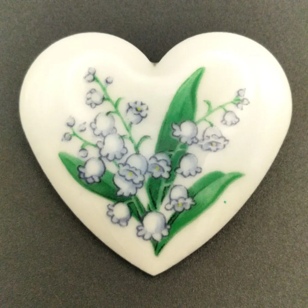 Vintage AVON Heart Pin Brooch Lily of the Valley Flower White Green Blue
